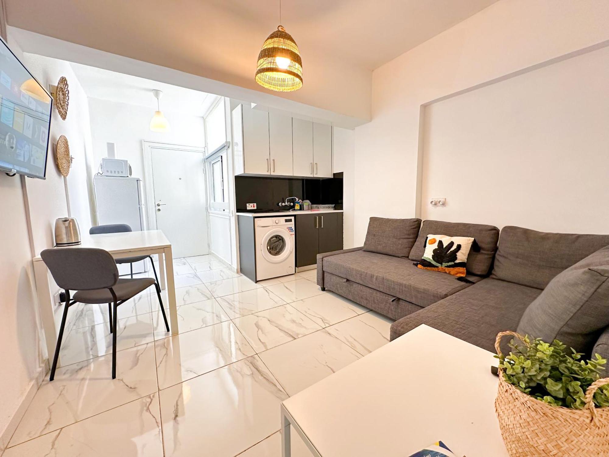 Appartement Real Center à Larnaca Extérieur photo
